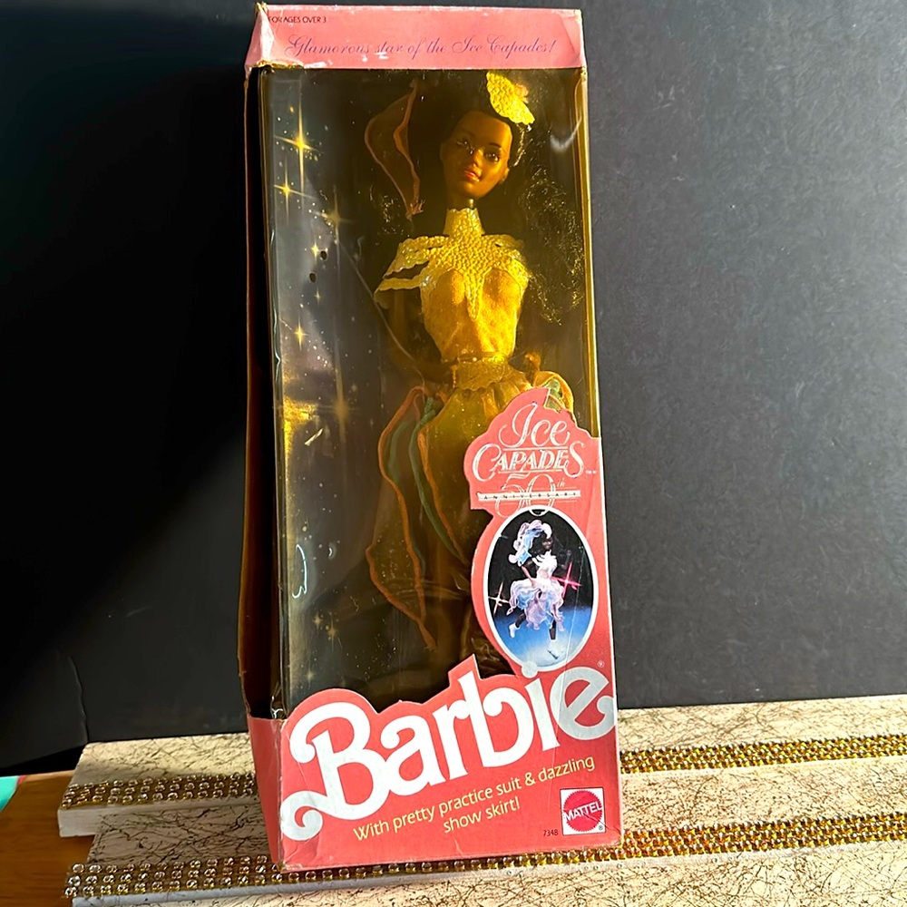 1989 AA Ice Capades Barbie NRFB